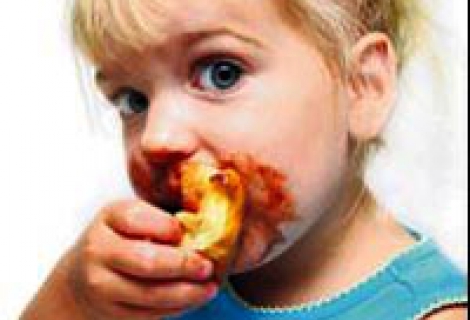 Hayaleti birlikte kovun!