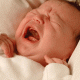 Ağlayan bebek nasıl sakinleşir