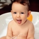 Adım adım bebek banyosu